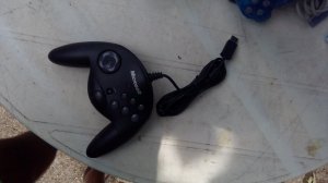 dzojstik gejmerski microsoft sidewinder na usb