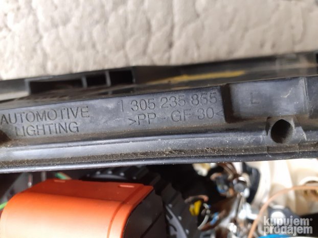 Volvo S40 II far levi ksenon