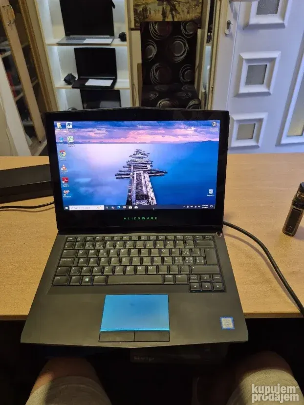 Alienware 13.3/i7 7700HQ/32gb/512ssd/2k touchscreen/1060 6gb