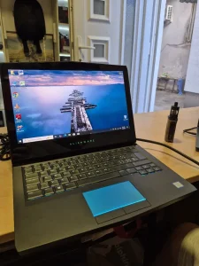 Alienware 13.3/i7 7700HQ/32gb/512ssd/2k touchscreen/1060 6gb