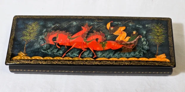 Ruska kutija Paleh Rucni rad