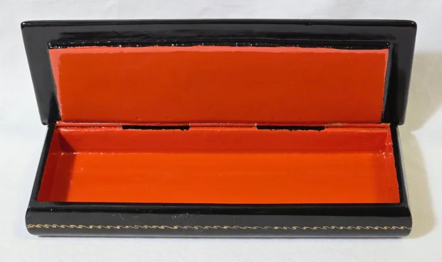 Ruska kutija Paleh Rucni rad