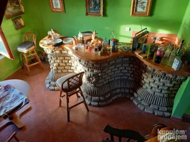 Vikendica u Čurugu, 90m2!