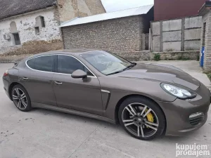 Porsche Panamera 3.0 dizel 4.8 benzin farovi branik krilo