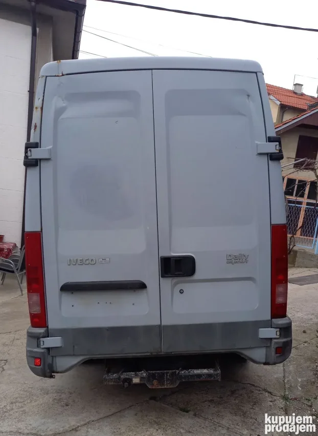 2004 Iveco Daily 35 S 15