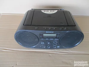 5-36 SONY ZS-PS55B odlican radio,CD sa USB