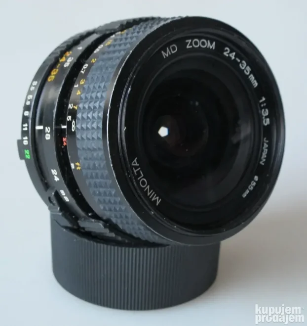 Minolta MD zoom 3,5/24-35mm