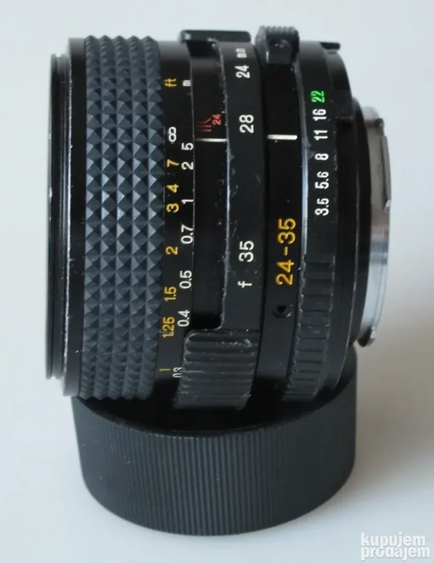 Minolta MD zoom 3,5/24-35mm