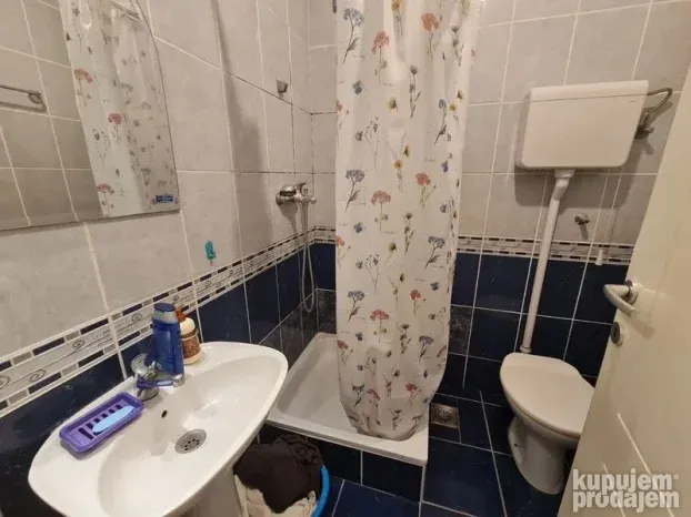 Nova Detelinara, garsonjera, 25m2