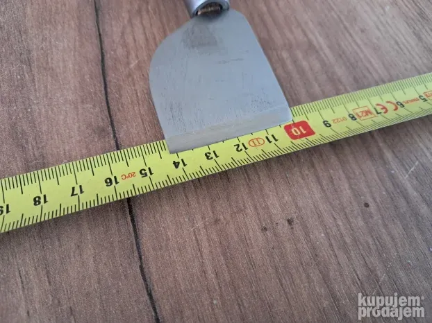Nož za kožu 42mm.