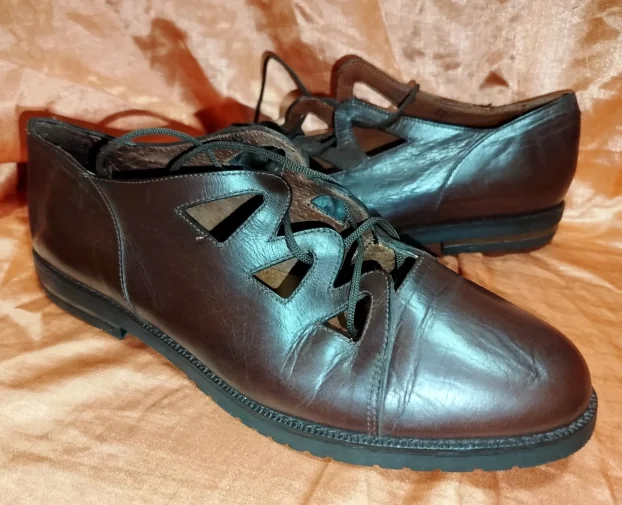 "MISS MONA" kožne cipele sandale br. 40