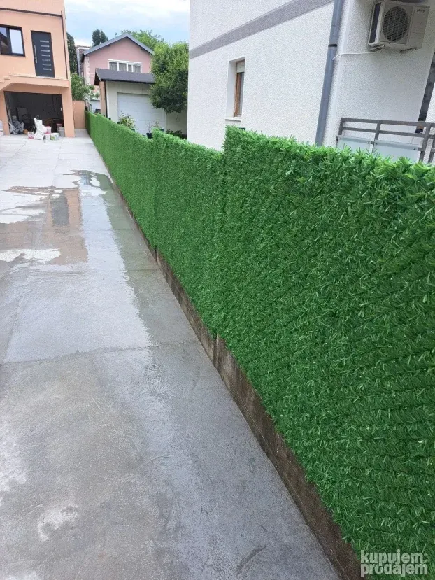 Ograde od vestacke trave, veštačka travaPROIZVODNJA PO MERI