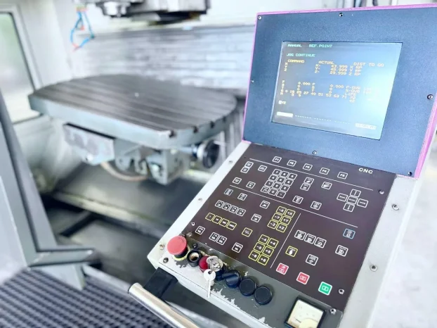 Obradni centar MAHO MH 1000 E