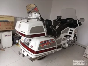 Honda goldving 1520