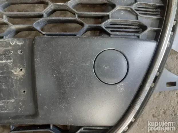 Citroen C3 poklopac prednjeg branika