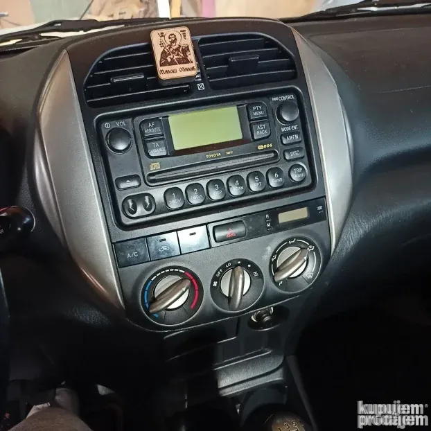 2004 Toyota RAV4 D4D