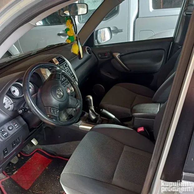2004 Toyota RAV4 D4D