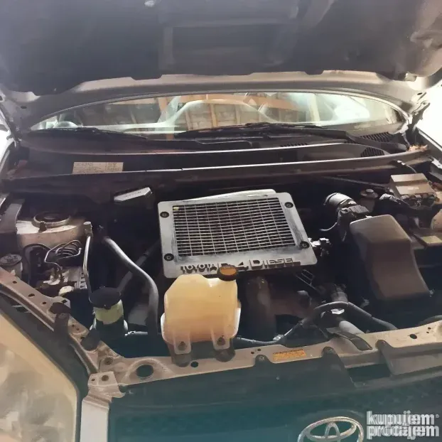 2004 Toyota RAV4 D4D