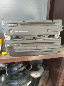 Radio male navigacije bmw e90 e91 e92