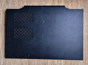 Poklopac RAM memorije i hard disk HDD Dell Vostro 3560