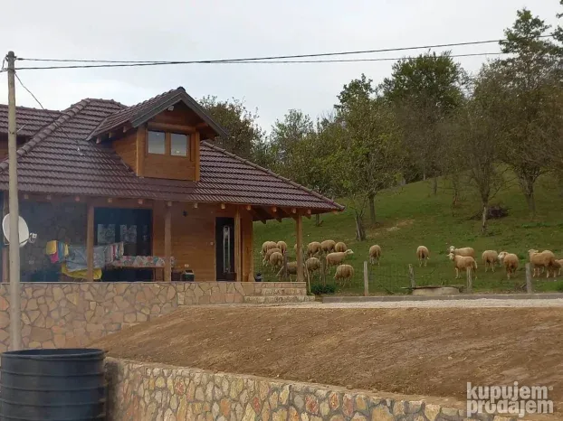 Vikendica Guča