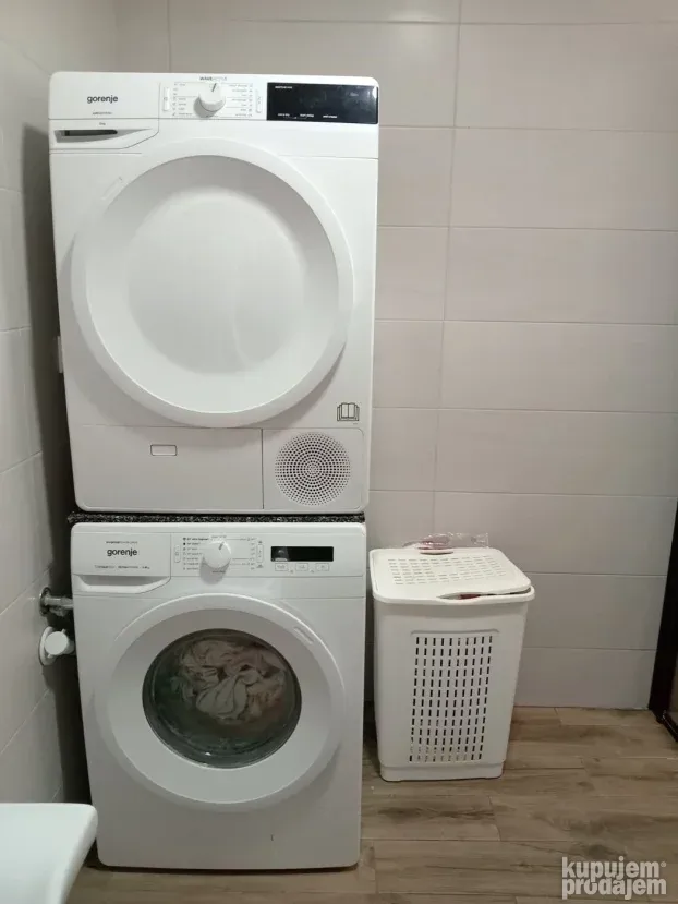 Trosoban stan na Telepu 63m2