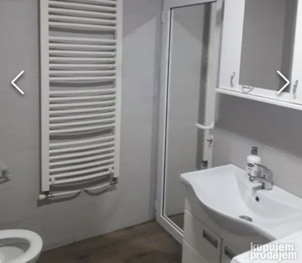 Trosoban stan na Telepu 63m2