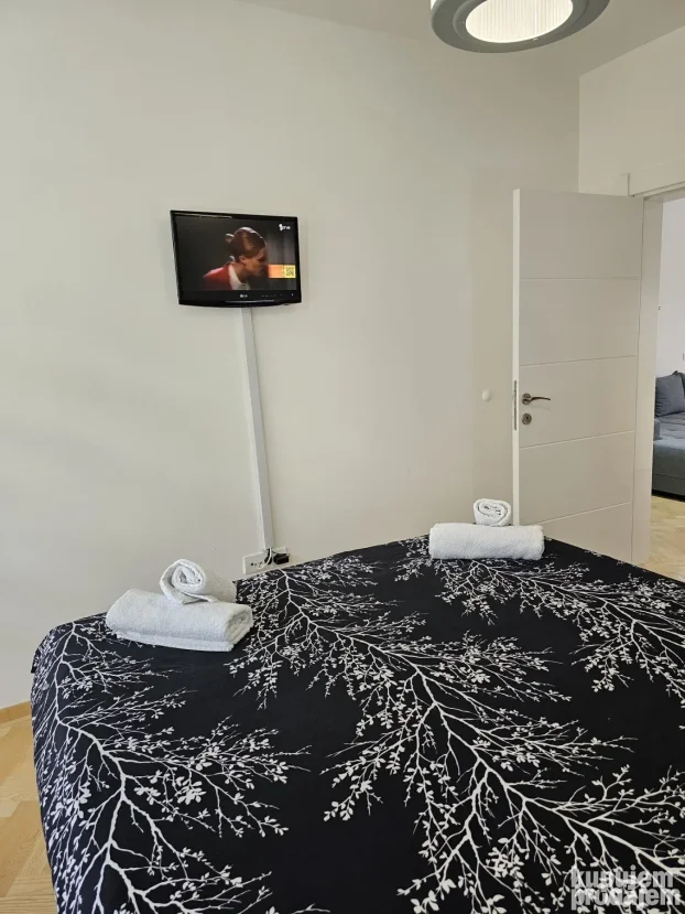 Apartmani Giga Vrnjačka Banja sve info.na tel:063643095