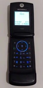 Motorola W220 sim free punjac