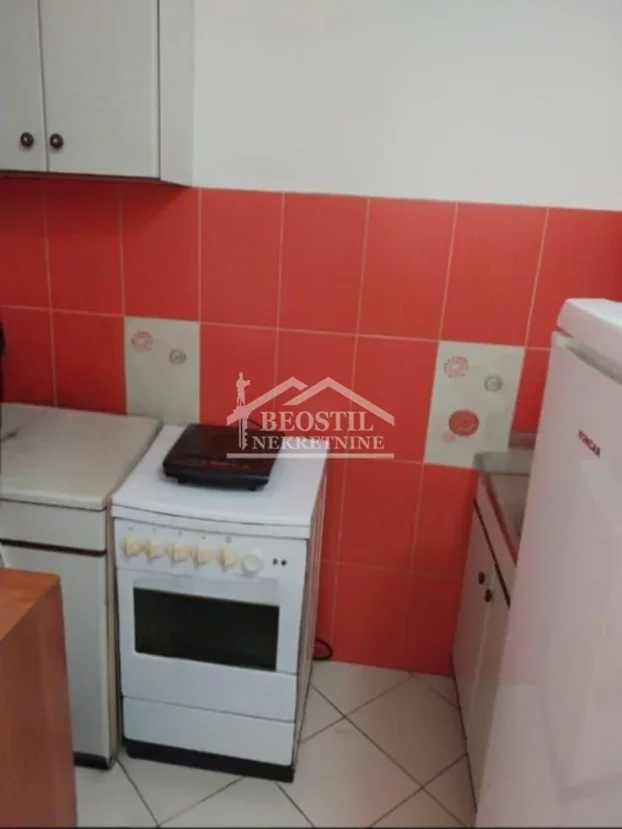 Jelezovačka, Resnik, Rakovica, Beograd - KupujemProdajem
