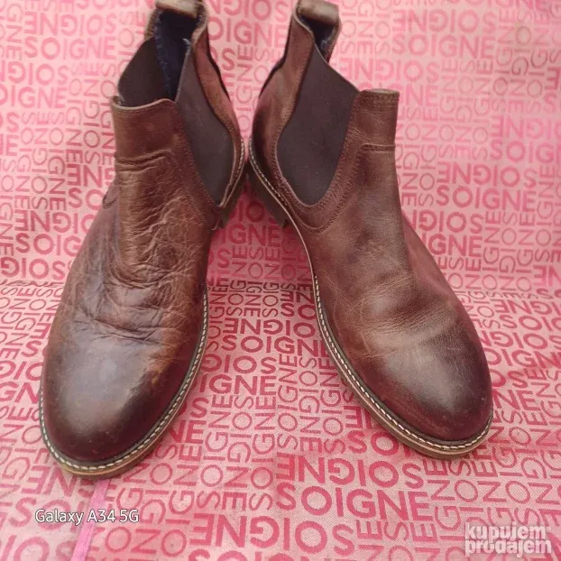 Bata 45 duboka kozna cipela djon sirova guma topp