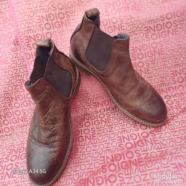 Bata 45 duboka kozna cipela djon sirova guma topp