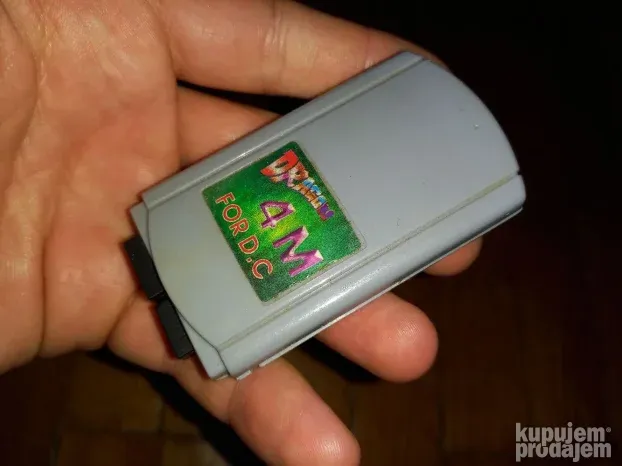 Sega Dreamcast konzola i dzojstik