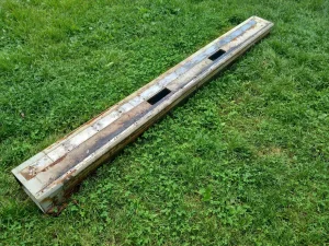 Metalni stub