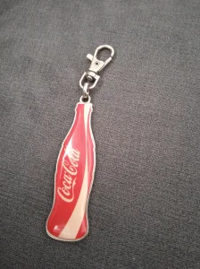 Coca cola privezak