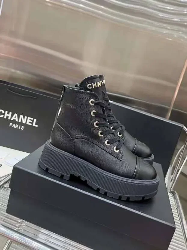 chanel b
