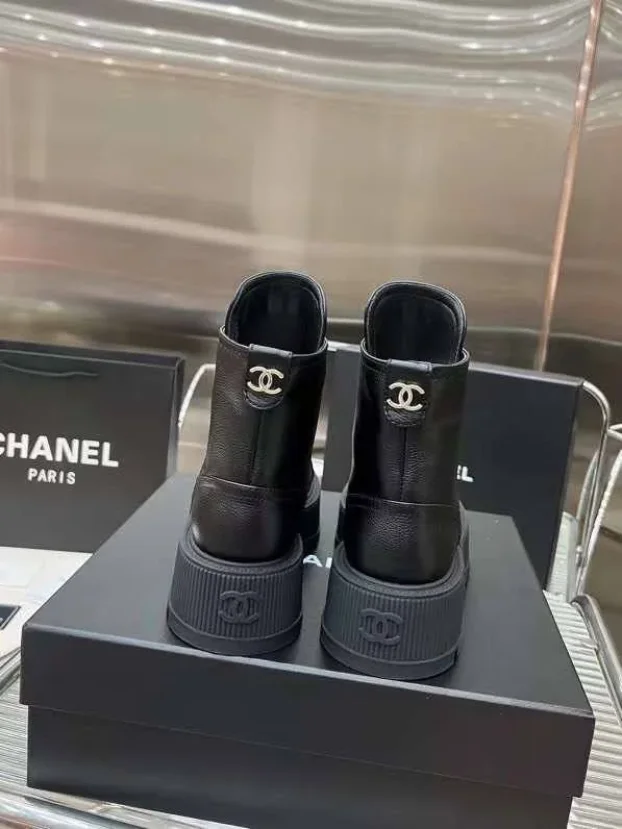 chanel b