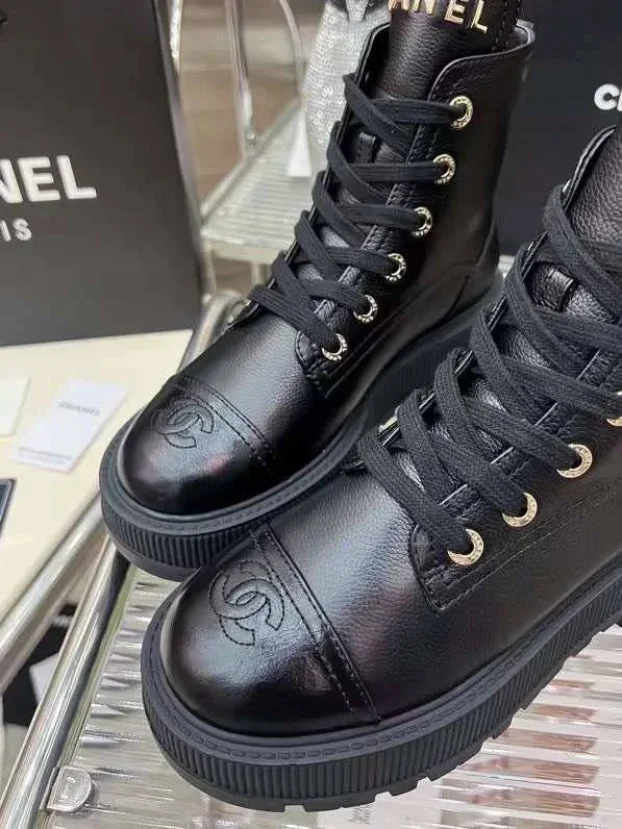chanel b