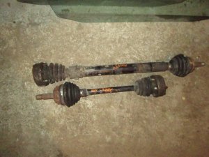 Caddy 1.9 sdi poluosovine sa kinetickim zglobovima