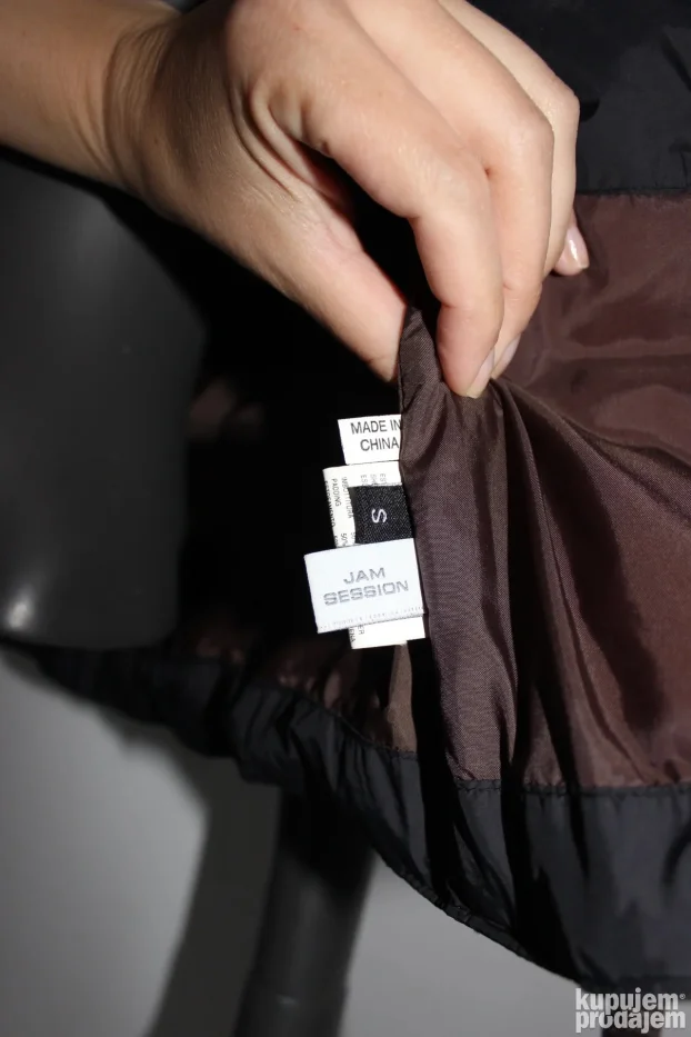 GURU perjani zenski prsluk crne boja S/36