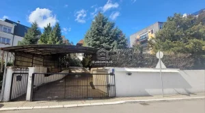 Diane Budisavljević, Dedinje, 5+ petosobna, 300 m²