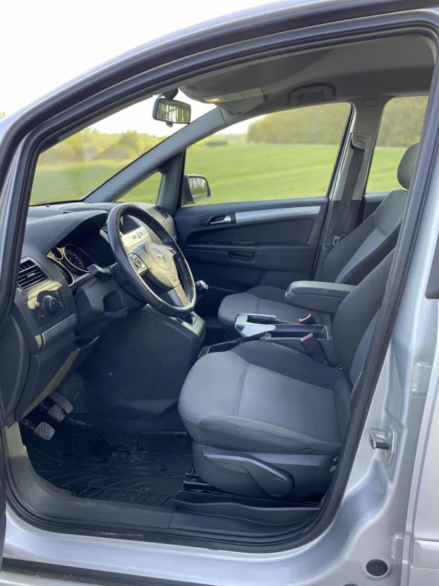 2010 Opel Zafira 1.9 CDTi 120ks