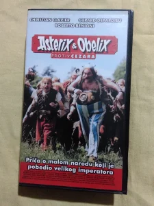 Asterix i Obelix protiv Cezara