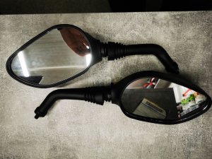 Retrovizor žuti (2011-08)