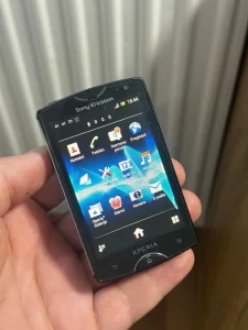 Sony Ericsson Xperia mini ST15i