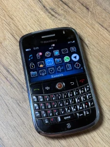 BlackBerry  9000