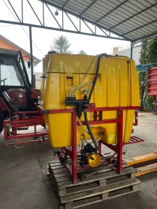 Krokus prskalica 660l + Pumpa