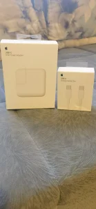 Punjač za MacBook Apple 30w Tip C sa Kablom 30W