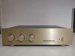 Conrad Johnson PV-10 , MirAudio Tara , Bryston 1B, Quad 44