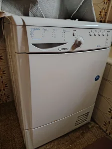 Masina za susenje vesa Indesit IDCA G35